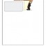 Ein Handwerker auf der Leiter repariert das Dach eines Hauses. Daneben ein leerer Textkasten. Ideal für Ihre "Dachdecker-Post" des Fensterkuverts C4!. Wertica Shop