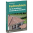 Der Einband zeigt ein Hausdach mit Messlinien vor Bäumen und Himmel; Titel "Fachrechnen für die Ausbildung im Dachdeckerhandwerk (Karsch)". Wertica Shop