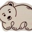 Das Kinder-Brett "Lieblings-Bär" zeigt einen fröhlichen Bärenkopf mit runden Konturen als dunkle Linien auf hellem Holz - freundlich und verspielt. Wertica Shop