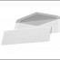 Ein weißer Umschlag mit geöffneter Klappe steht hinter einer weißen Blankokarte, beide auf einem schlichten weißen Hintergrund angeordnet. Wertica Shop