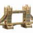 Der Holzbausatz "London Tower Bridge" zeigt zwei Türme, Stege und filigrane Details als Modell aus Holz vor weißem Hintergrund. Wertica Shop